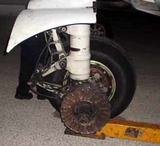 Ban Lepas, Merpati Mendarat Darurat