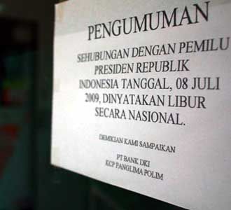 Pilpres 2009, Layanan Publik Tutup