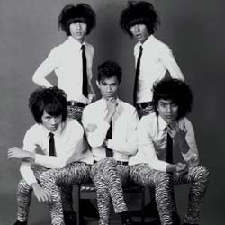 The Changcuters Nggak Terguncang Naik Pesawat Lepas Ban