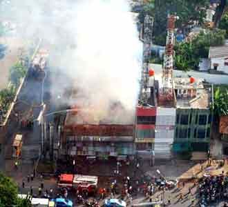 Ruko di Tanah Abang Terbakar