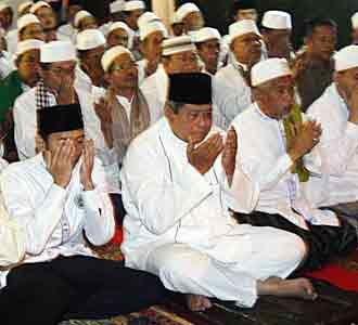SBY Gelar Dzikir Bersama 
