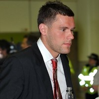 Foster untuk Gantikan Van der Sar