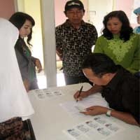 Pembuatan KTP 10 Menit, Warga Rogojampi Masuk DPT