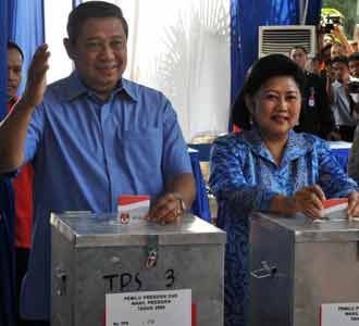 SBY Berikan Suaranya