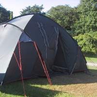 Onno Purbo Ajak Remaja Camping Sambil Ngoprek IT