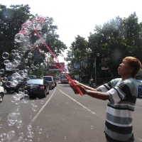 Bandung Dalam Gelembung Sabun