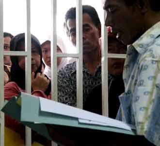 Pengambilan Berkas PPDB Berjubel