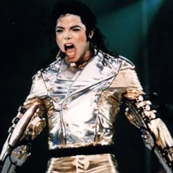 Merchandise Konser Comeback Jacko Mulai Dijual