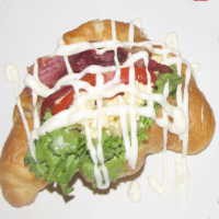 Ngomik Plus Makan Azterix Croissant