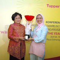 Tupperware Rayakan HUT ke-18