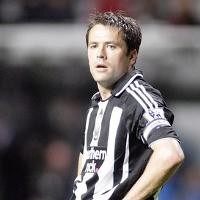 Lewat Old Trafford, Owen Menuju Timnas