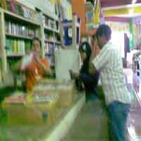 Tahun Ajaran Baru, Penjual Alat Tulis Meraup Untung