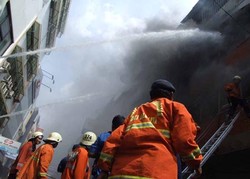 7 Korban Tewas Dimakamkan di Kampung Halaman