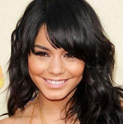 Vanessa Hudgens Ditantang Bugil di Sucker Punch