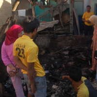 Ditinggal Bertani, Rumah Ujang Dilahap Api