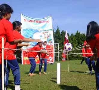 Asyiknya Liburan Berhadiah