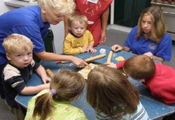 Ibu Kreatif, Anak Tak Perlu Pre-School