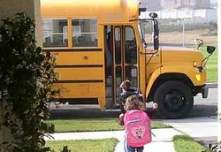 Siapkan Mental Anak di Hari Pertama Sekolah