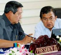 SBY-JK Akrab Bicara