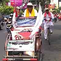 Mampir Dulu ke Surabaya Mohon Doa Restu Gubernur Jatim