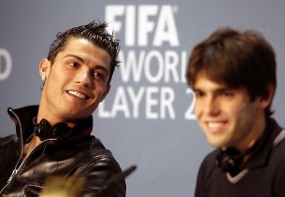 Kaka & Ronaldo Tak Mutlak Sukseskan Madrid