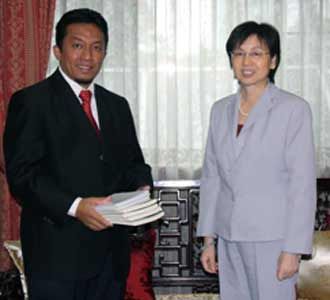 Presiden PKS Kunjungi Kedubes China