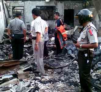 Gudang Thinner Dilalap Si Jago Merah