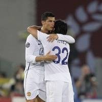 Ronaldo & Tevez Tak Datang, Agum Kecewa
