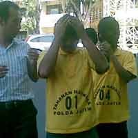 Pengedar Shabu Paket Hisap Digulung