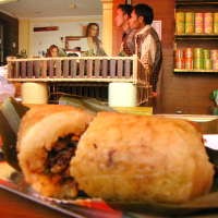 Arem-arem Hangat Pengganjal Perut