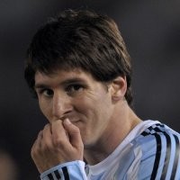 Messi Tambah Koleksi Trofi