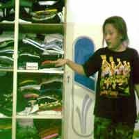 2 Bulan Bekerja, Uang Pemilik Orkes Dangdut Moneta Sering Raib