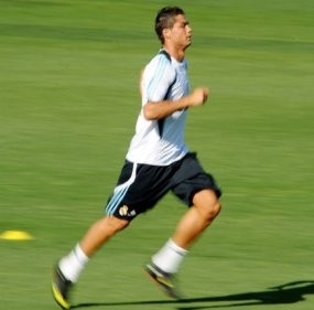 Ronaldo Jadi Pesawat Madrid