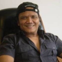 Adrie Subono: Ledakan di Marriott & Ritz Carlton Biadab