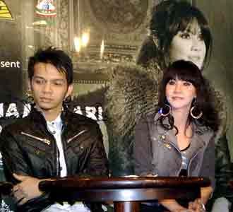 Ita Purnamasari Rilis Album The Best