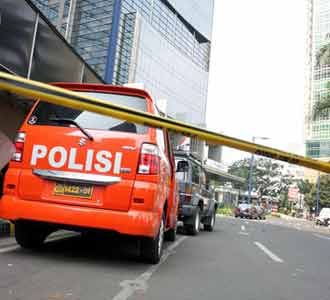 Garis Polisi Jaga Lokasi Ledakan