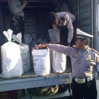 Razia Bom, Polisi Sergap Minyak Tanah Ilegal