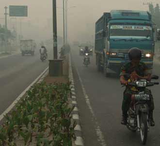 Pekanbaru Dikepung Asap Pekanbaru Dikepung Asap