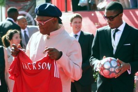 Aktor Tenar Hollywood Gemari Liverpool