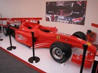 Isu Bom Urungkan Niat Masyarakat Memacu Mobil F1