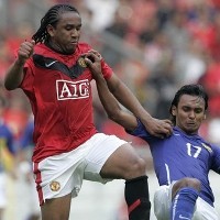 Sengit, Owen Menangkan Setan Merah