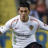 Emery : Villa Bertahan di Valencia