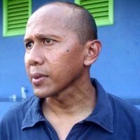 Rahmad Darmawan Diperiksa di Bandara SMB II