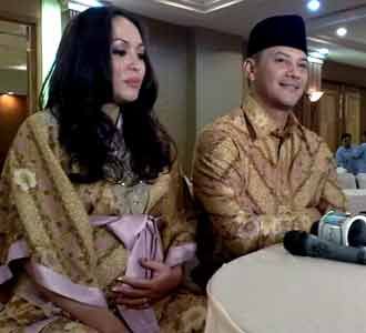 Angie-Adjie Massaid 7 Bulanan