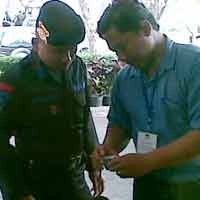 Rekapitulasi Suara Pilpres KPU Jatim Dijaga Ketat