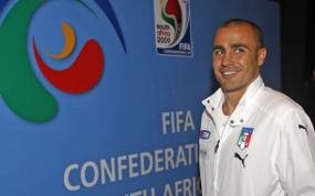 Bom Asap untuk Cannavaro