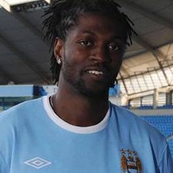 Adebayor Resmi Milik City