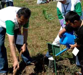 Chevi Tanam 1.000 Pohon