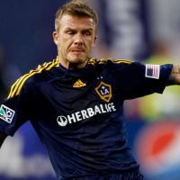 Leonardo Buka Pintu untuk Beckham