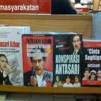 Buku-buku Tentang Antasari Beredar